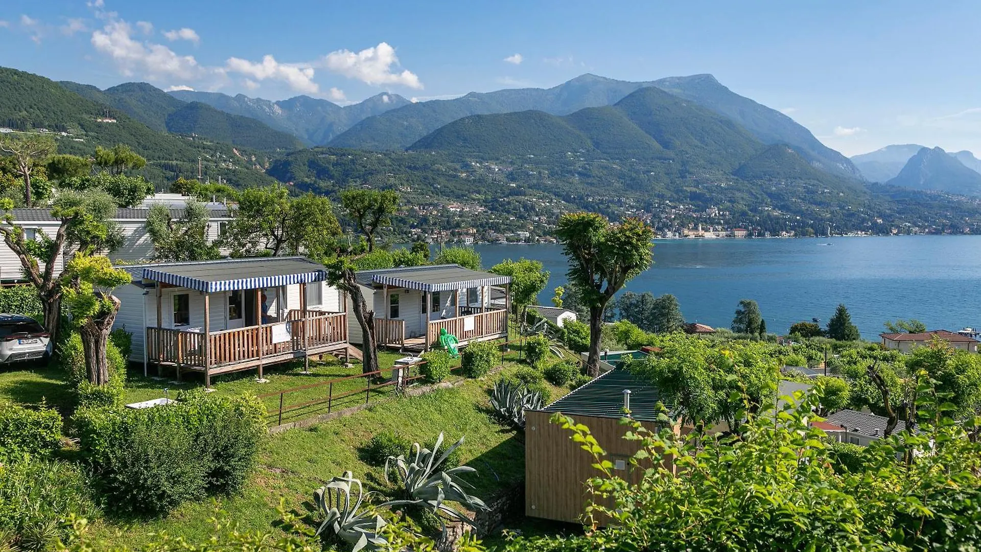 Albatross Mobile Homes On Camping Eden San Felice del Benaco Italy